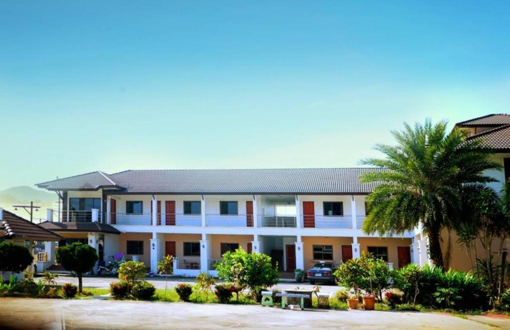 Tararin Hotel Chiang Saen Exterior photo