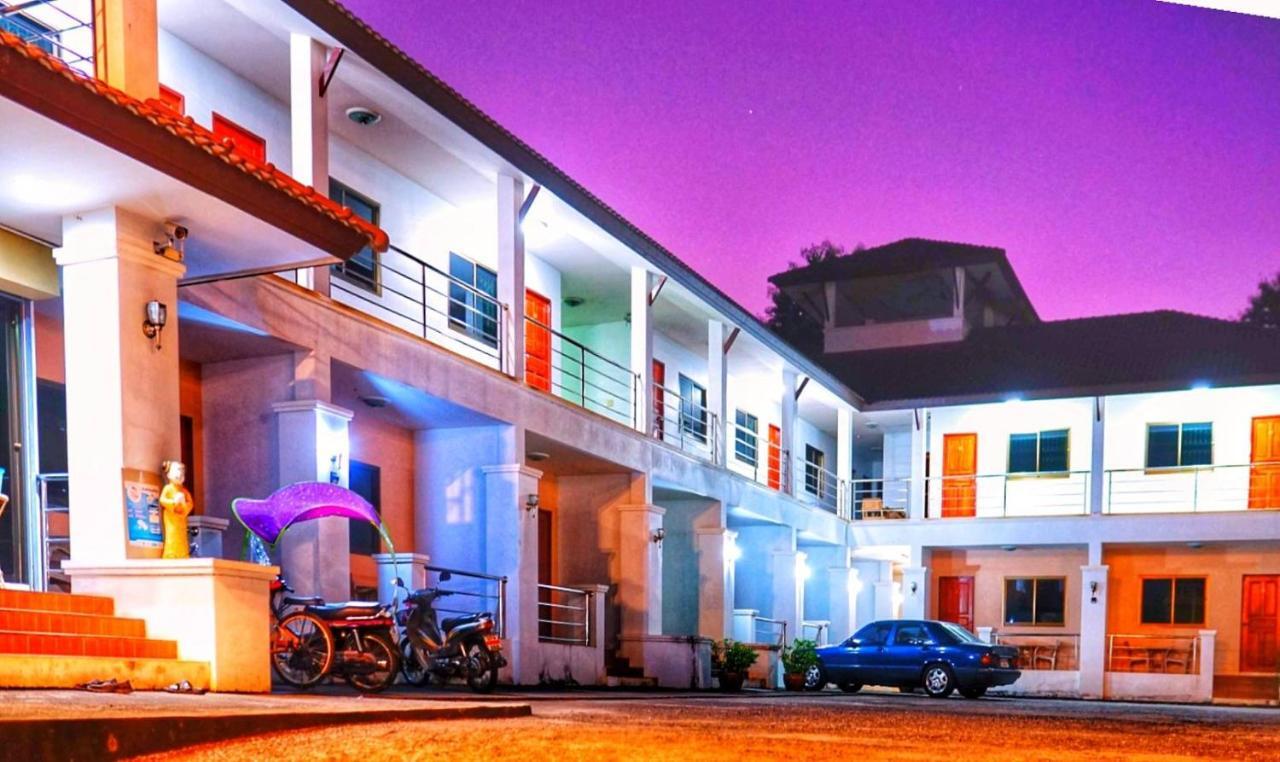 Tararin Hotel Chiang Saen Exterior photo